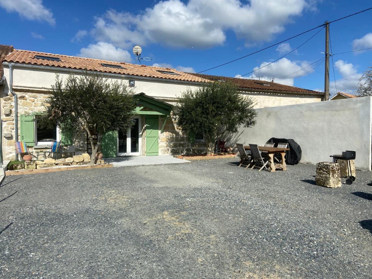 Gauriac Maison De Charme Au Coeur Des Vignes Et Gironde מראה חיצוני תמונה
